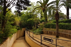 Tunnel-botanical-garden-blanes